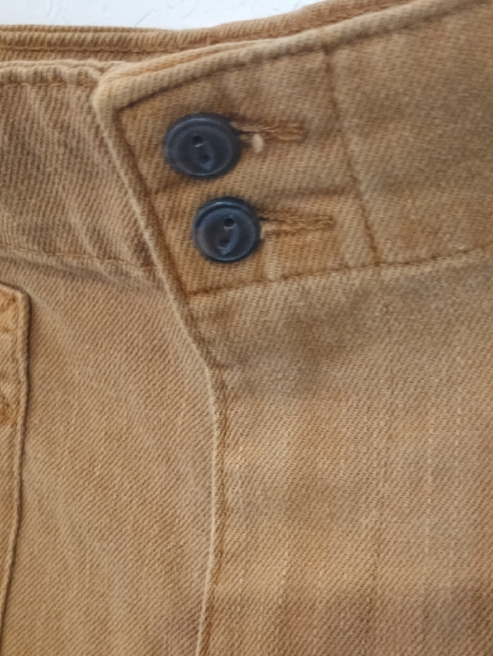 Universal Thread High-Waist Shorts in Caramel Brown - Picture 5 of 7